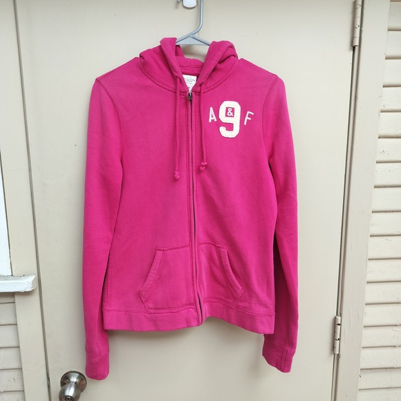 Abercrombie & Fitch Tops - Abercrombie & Fitch Y2K Logo Applique Hoodie Pink A&F Classic Preppy